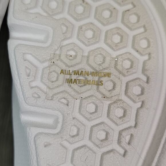 Spenco Chelsea Sneaker Wild Dove Tan Slip On Womens Size 7 NEW In BOX - Picture 9 of 16